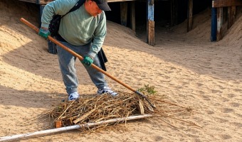 TRABAJOS DE LIMPIEZA INTEGRAL EN EL FRENTE COSTERO